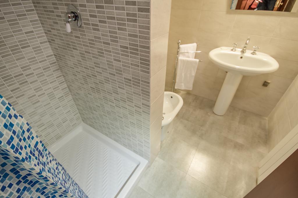 Ferienwohnung Lungarno Ponte Vecchio Florenz Zimmer foto
