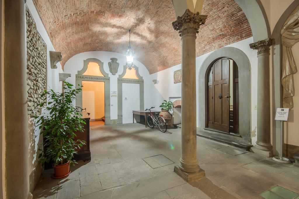 Ferienwohnung Lungarno Ponte Vecchio Florenz Zimmer foto